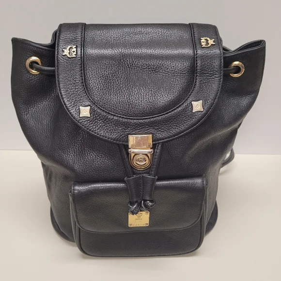 💎MCM Studded Backpack - Picture 3 of 16